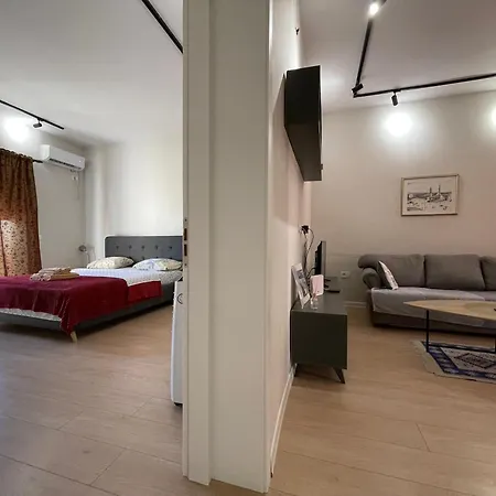Kadare City-center With Balcony * Tirana