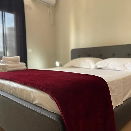 Kadare City-center With Balcony Apartment *
