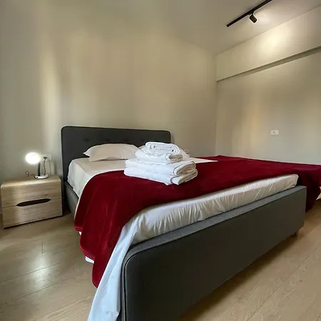 Apartment Kadare City-center With Balcony Tirana