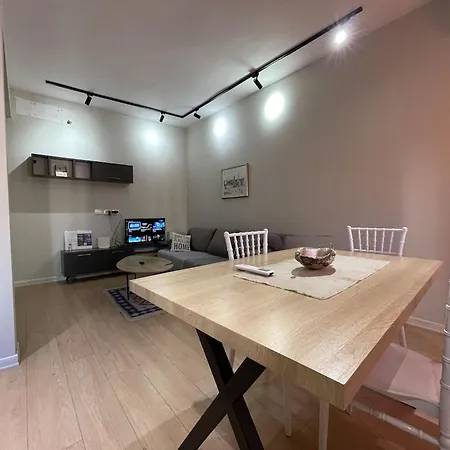 Kadare City-center With Balcony Tirana