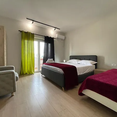 Apartment Kadare City-center With Balcony *