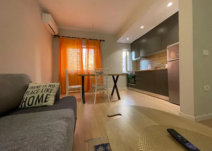 Museum Center One Bedroom App - Enjoy Travel